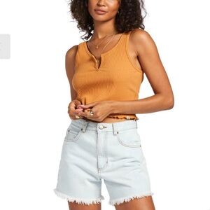 Billabong “How Bout That Denim Shorts” Size 29